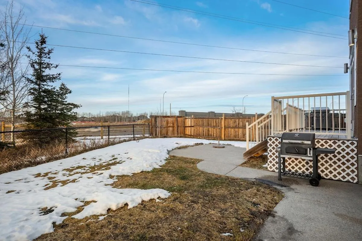 Villa Golden View Manor YYC 0*,