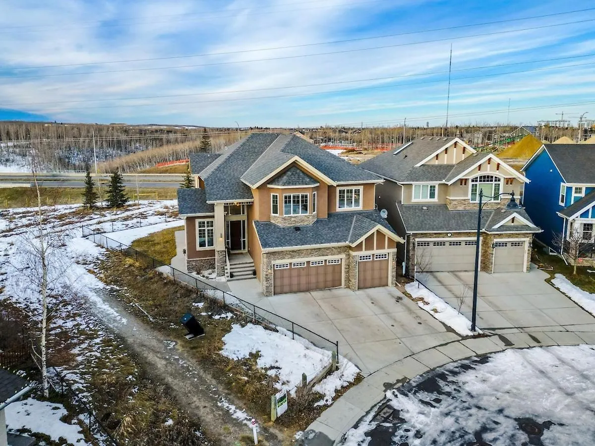 Ferienhaus Villa Golden View Manor YYC